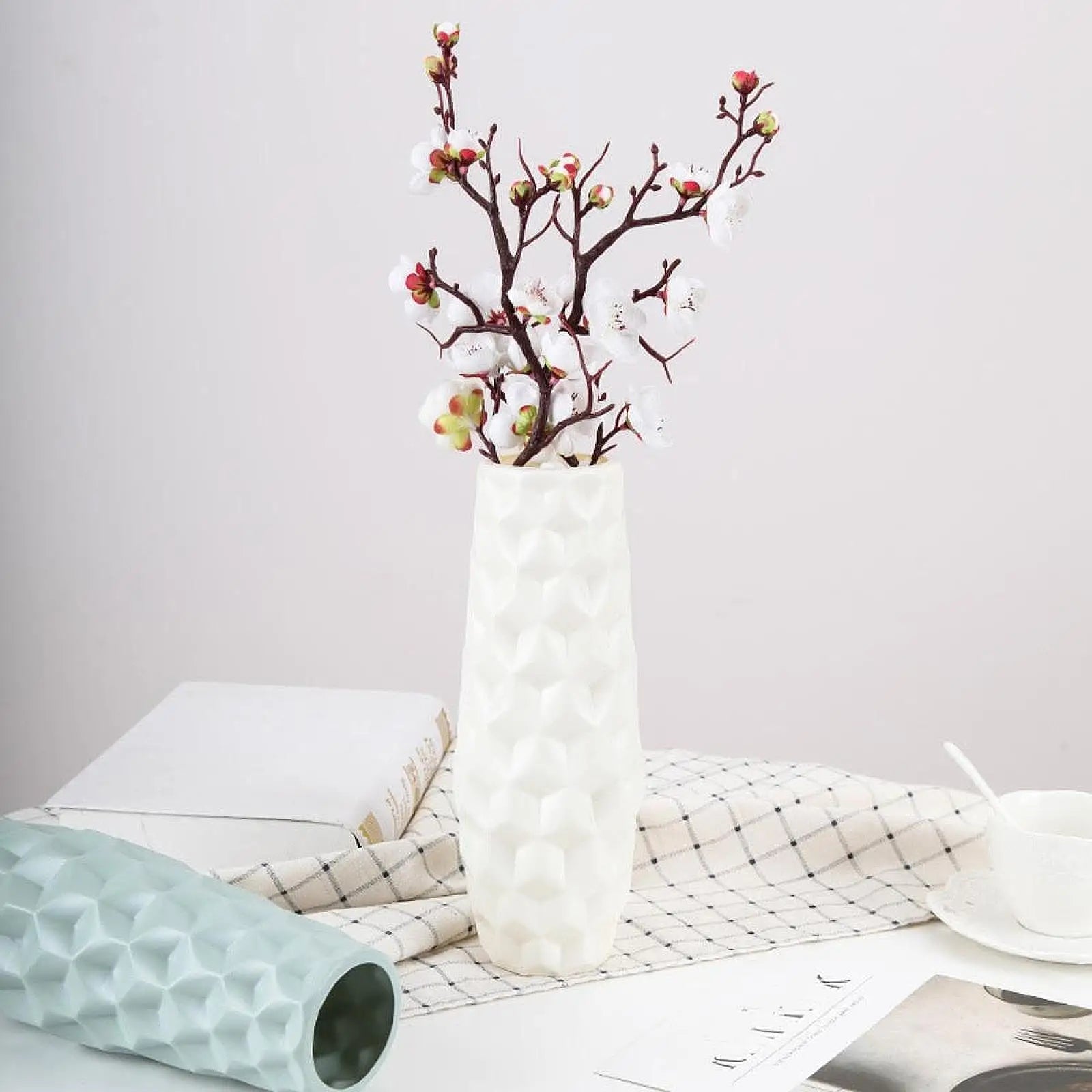 Modern Nordic Minimalist Flower Vase