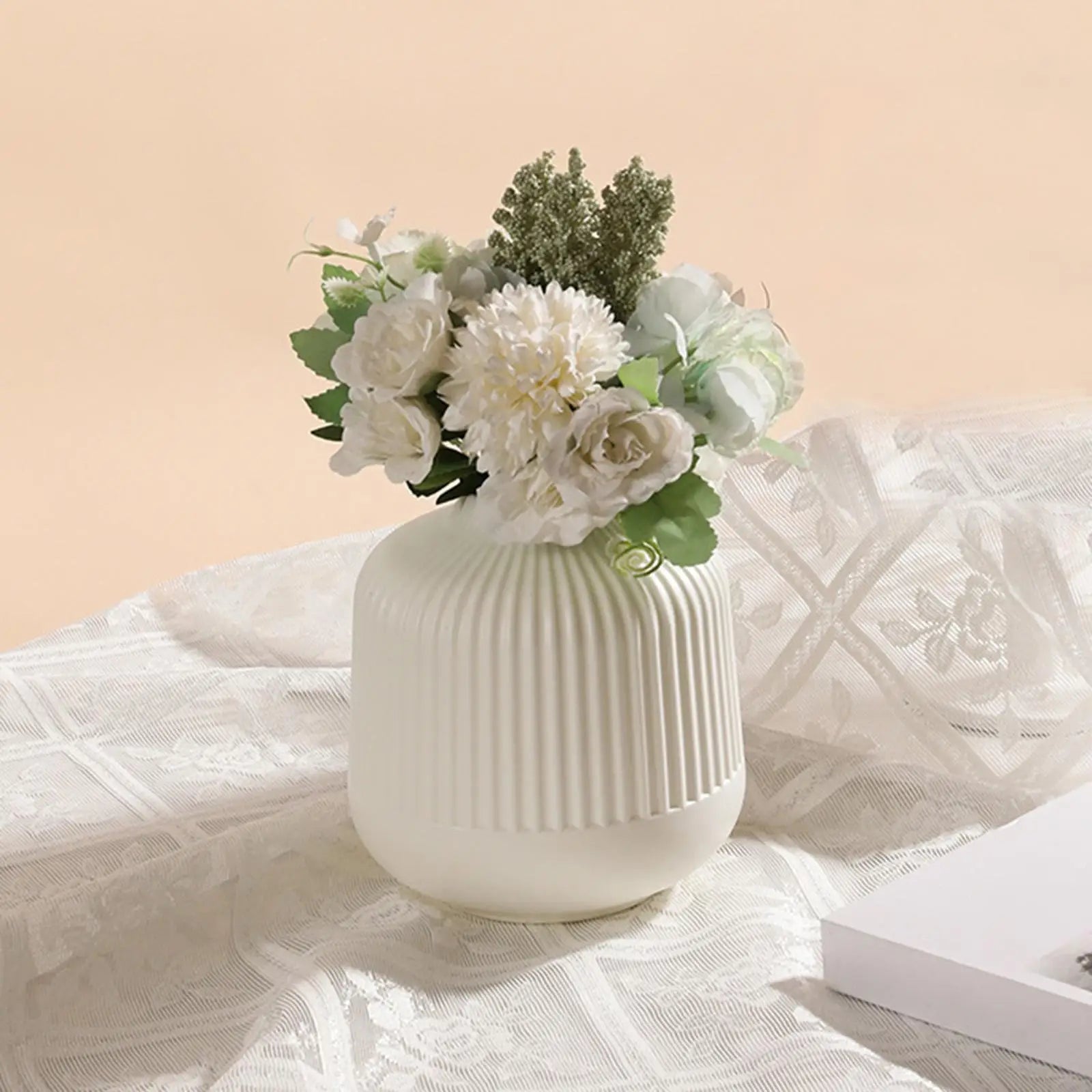 Modern Nordic Minimalist Flower Vase